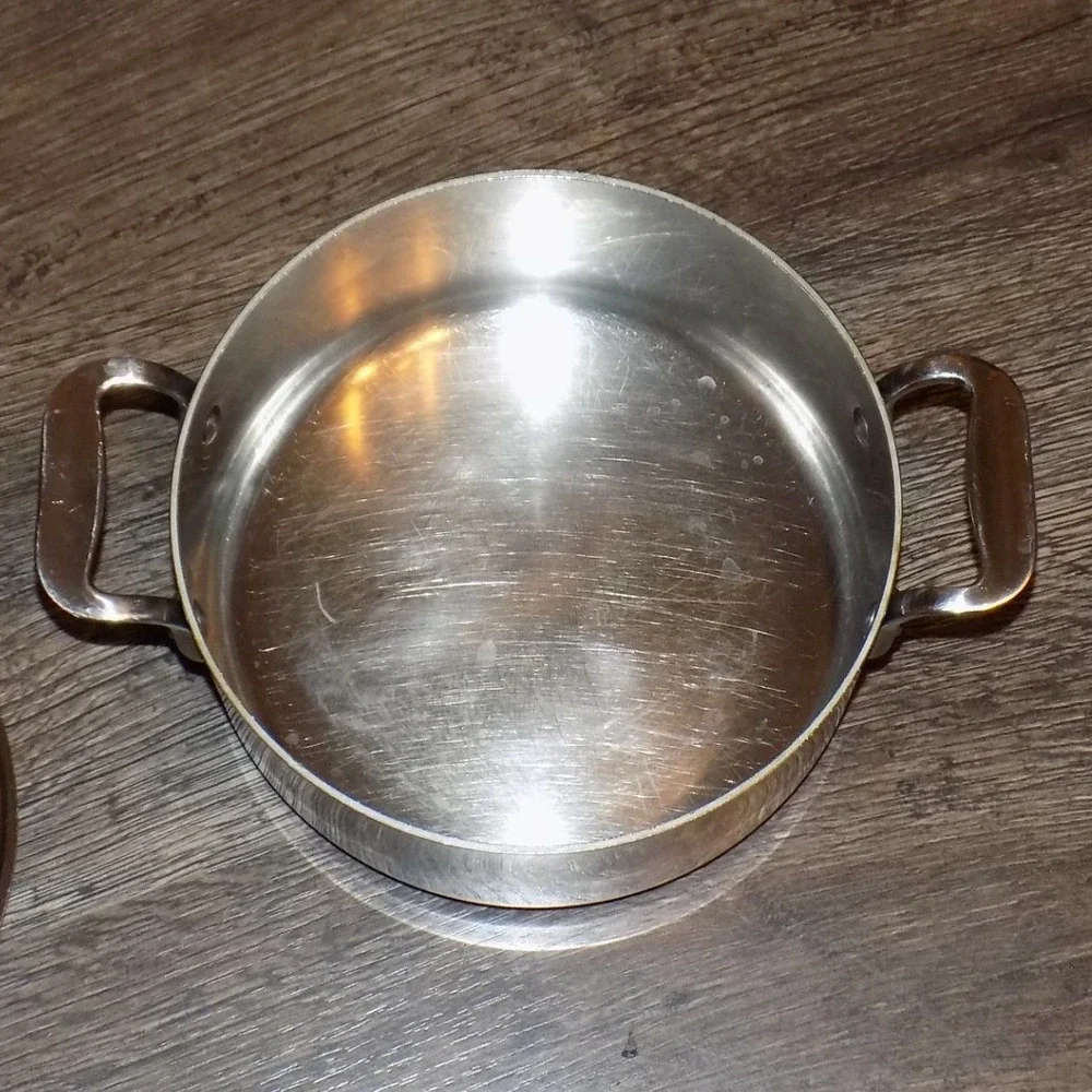All-Clad Stainless Steel Petite Braiser Sauce Pan with Lid Silver Good Condition